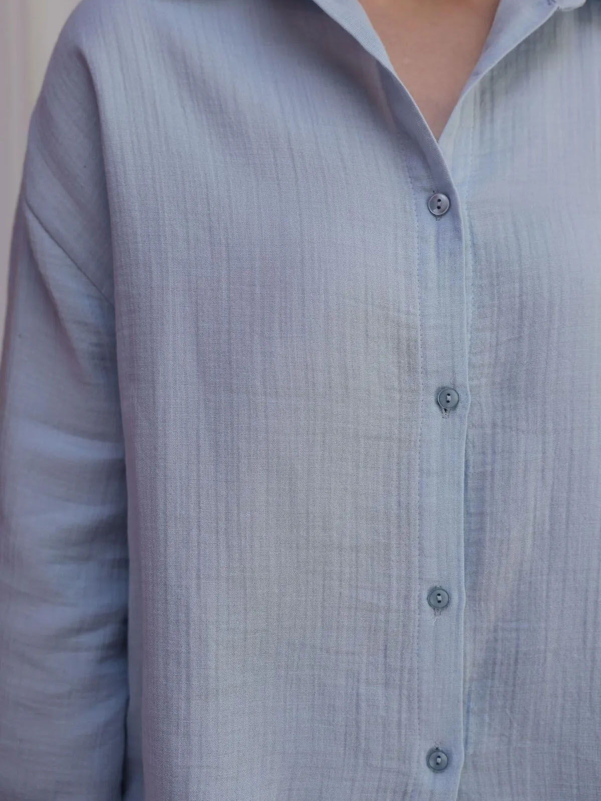 Uzun Kollu Bebe Mavisi Gömlek