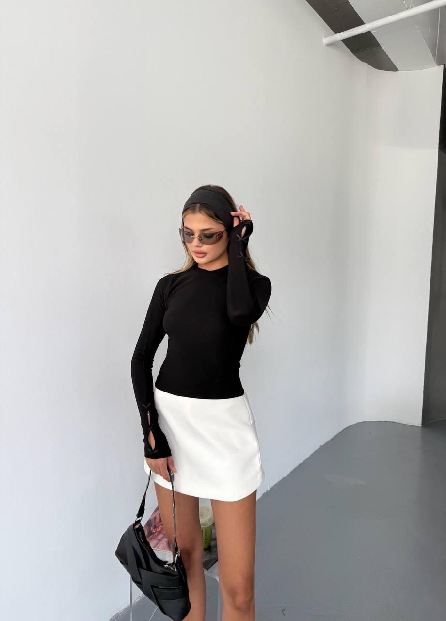 Kolları Kurdeleli Siyah Bluz